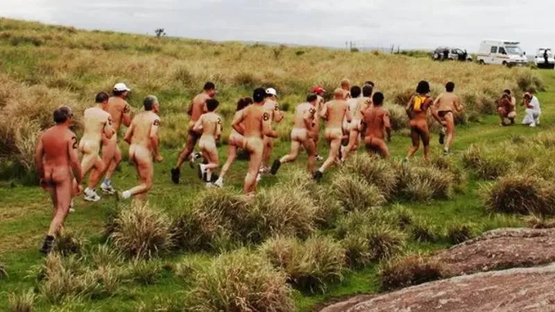 maratón desnuda