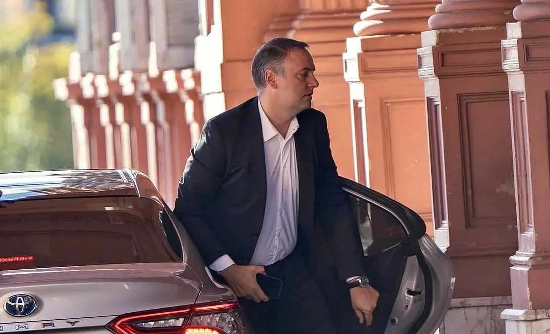 adorni-auto