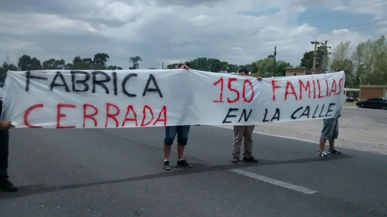 fabrica_cerrada
